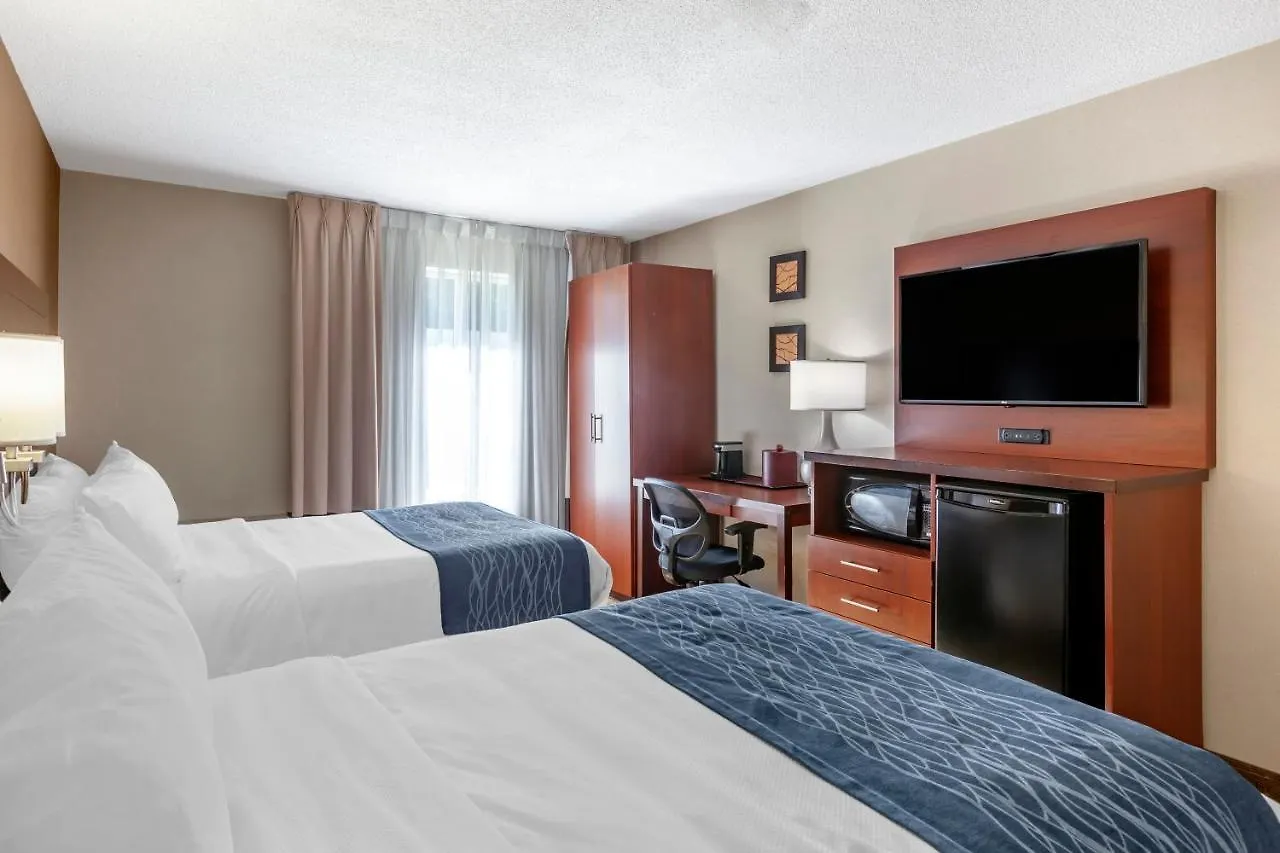 **  Comfort Inn Airport West Mississauga Canada